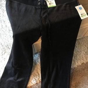 NWT Black Juicy Velour Sweat Pants in Large
